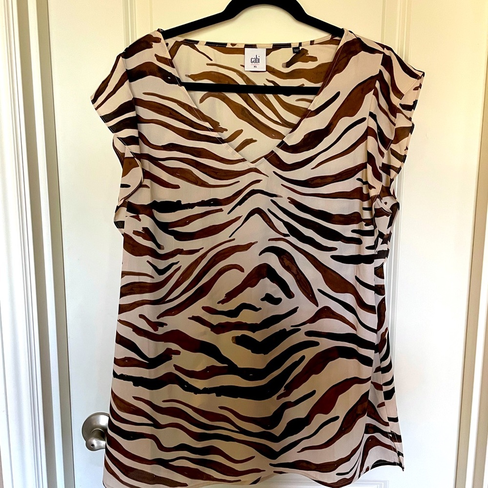 Cabi Zebra top EUC XL